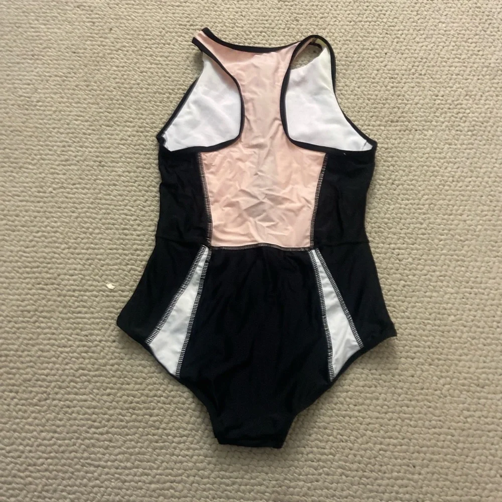 Color block bathing suit - Picture 2 of 2